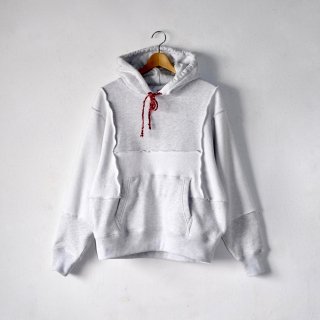 <img class='new_mark_img1' src='https://img.shop-pro.jp/img/new/icons16.gif' style='border:none;display:inline;margin:0px;padding:0px;width:auto;' />B.P. PULLOVER HOODIE