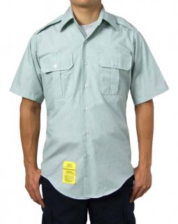 アメリカ陸軍 U.S.ARMY ライトグリーン 半袖ドレスシャツ ニアニュー AMY-SS-N2-