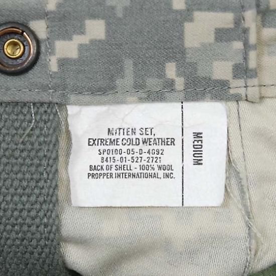 アメリカ軍 ACU デジタルカモ キルティングライナー付 極寒地用 アメリカ軍 ACU デジタルカモ キルティングライナー付 極寒地用