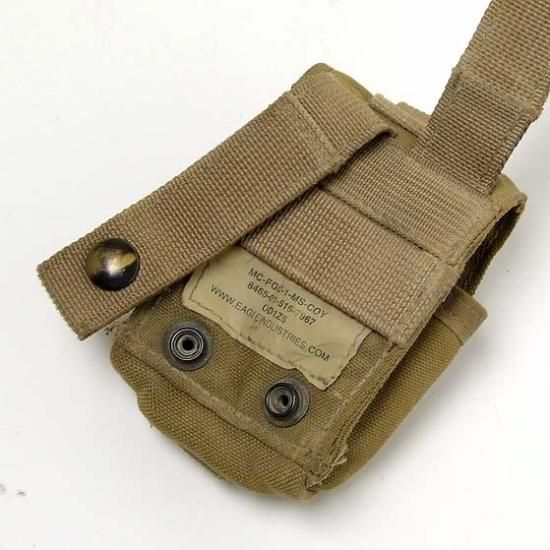 アメリカ海兵隊 USMC コヨーテ バックルアップ グレネードポーチ