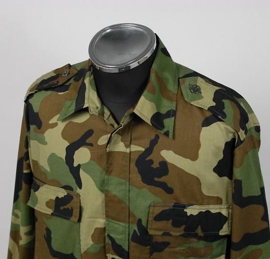 AIE エーアイイー　シャツ　ネイビー　ペイズリー　迷彩　カモ柄　カモフラージュ AIE エーアイイー シャツ ネイビー ペイズリー 迷彩 カモ柄