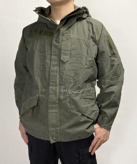 オーストラリア軍　マウンテンパーカー　GORE-TEX フィールドパーカー