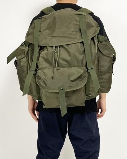 オーストリア軍 OD ナイロン ビッグ ラックサック 新品 274N