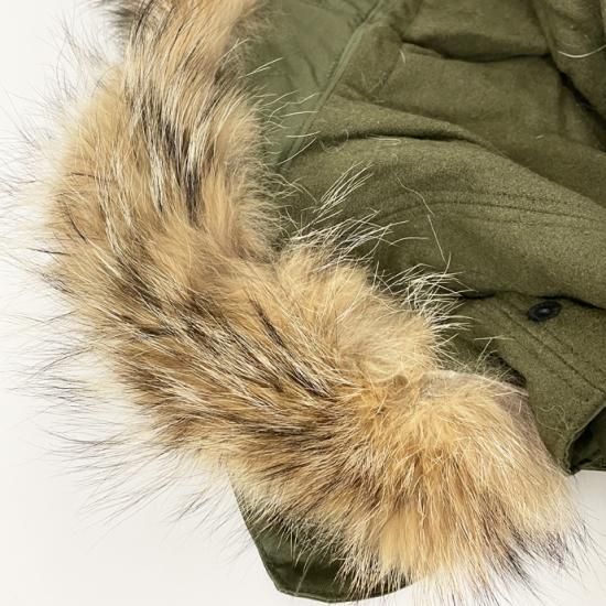 超希少な1970年代の新品フルセットのコヨーテファー】アメリカ軍 超希少な1970年代の新品フルセットのコヨーテファー】アメリカ軍