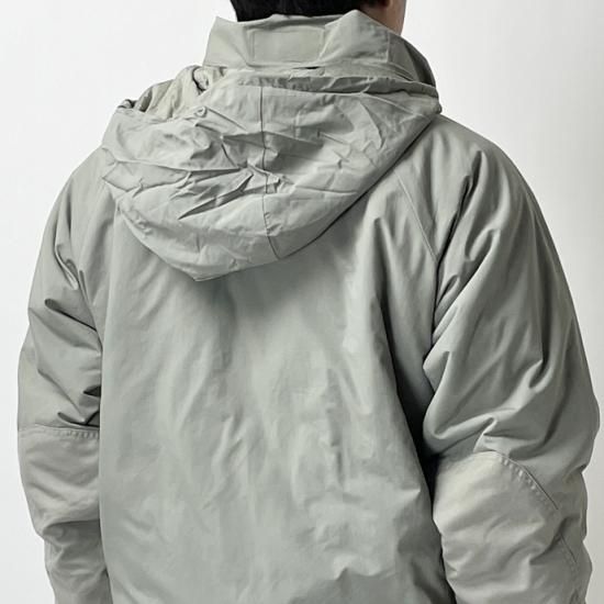 アメリカ軍 ECWCS Gen3 Level7 Primaloft パーカー（上質USED