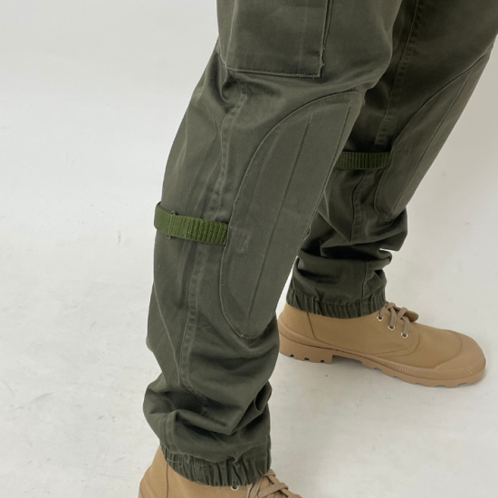 イタリア軍 OD ニーパッド付 コンバットパンツ USED 701U イタリア軍 OD ニーパッド付 コンバットパンツ USED 701U