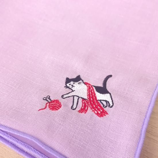 刺繍ハンカチ【ねこマフラー】