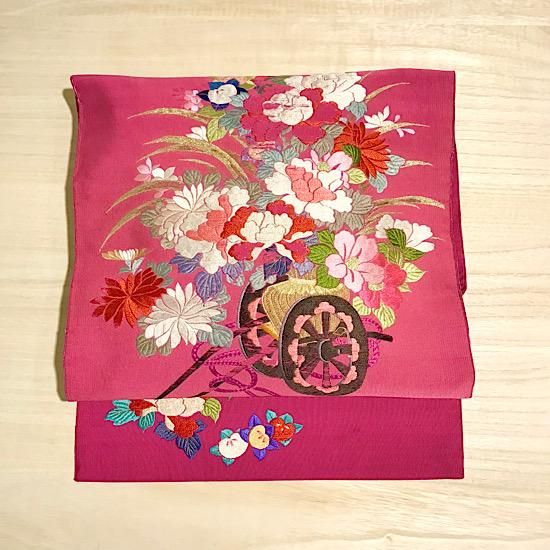 花柄刺繍の名古屋つづれ帯 粗く 花柄刺繍の名古屋つづれ帯 粗く