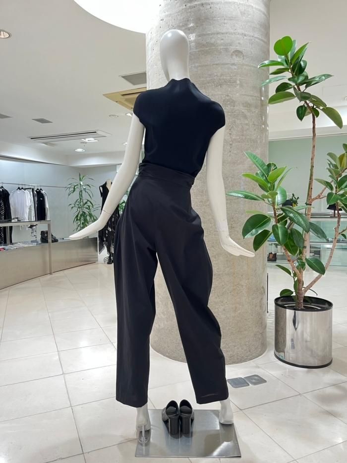Crepe Cotton Tapered Trousers/Mame Kurogouchi(マメ クロゴウチ)