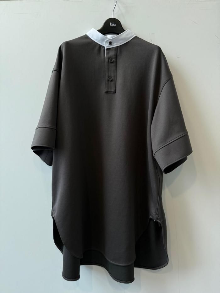 THE RERACS(饯/ A-LINE CLERIC POLO SHIRT