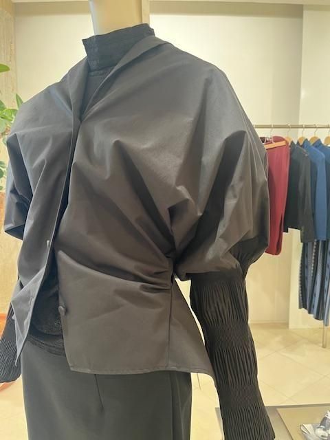 Mame Kurogouchi(マメクロゴウチ)/Micro Pleats Shirt - black