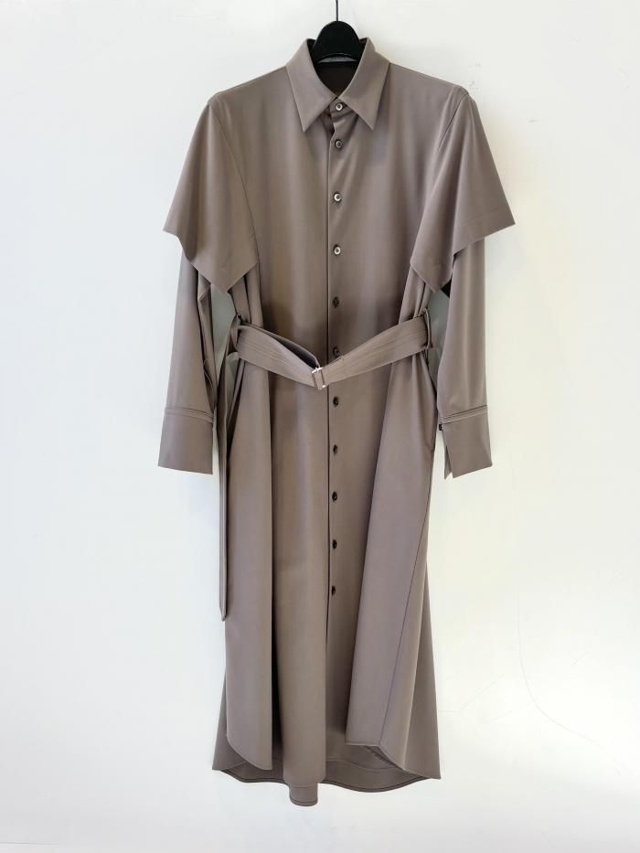 <img class='new_mark_img1' src='https://img.shop-pro.jp/img/new/icons8.gif' style='border:none;display:inline;margin:0px;padding:0px;width:auto;' />UJOH(硼/Handkerchief sleeve Dress