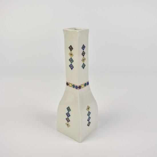 お値引！ヴィンテージ　九谷焼　一輪挿し　鶴首　白磁　極美品　極希少 お値引！ヴィンテージ 九谷焼 一輪挿し 鶴首 白磁 極美品 極希少