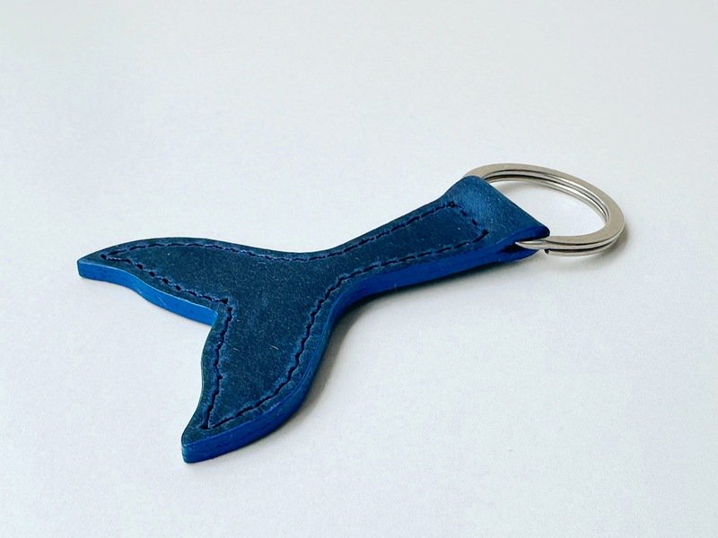 Whale Tail Key Holder / Blue