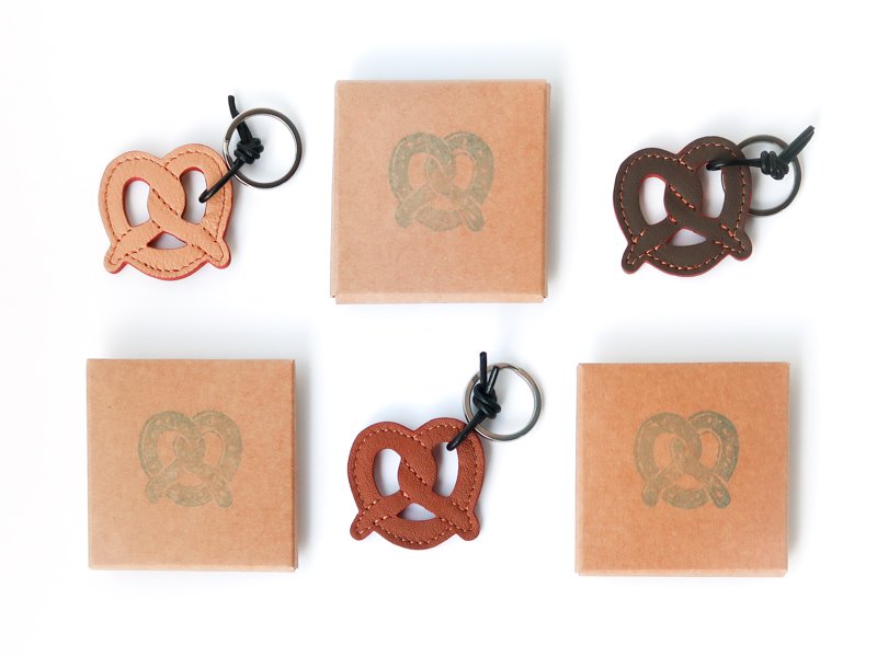 Pretzel Key Holder / Rare