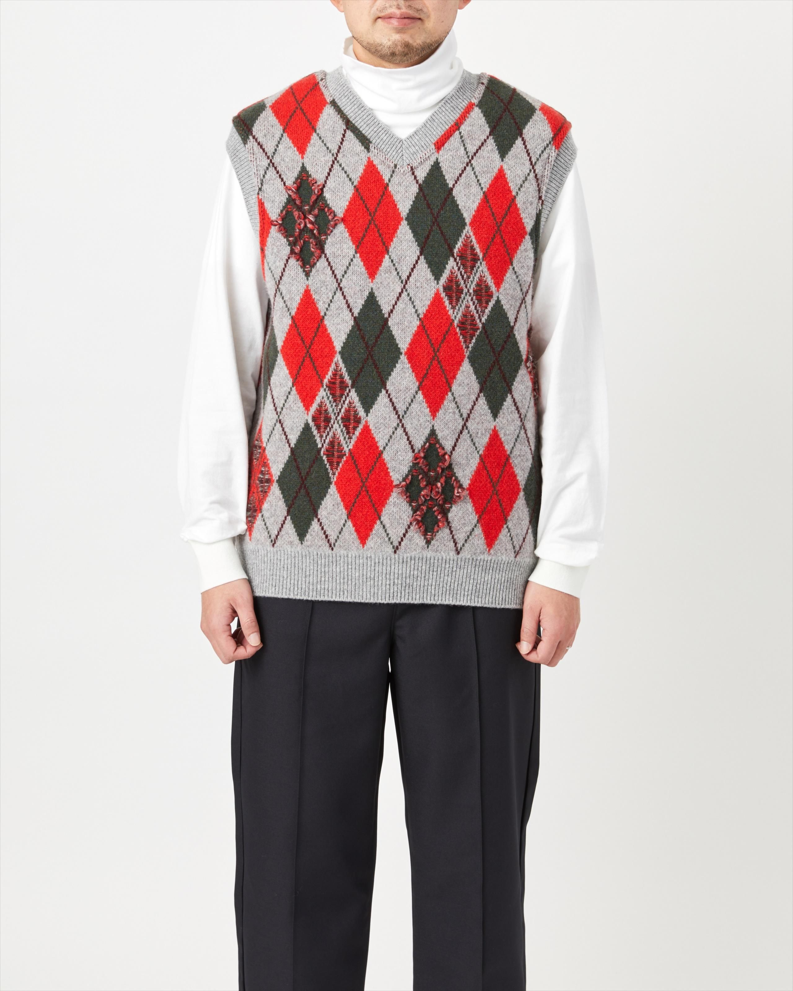 CRASHED ARGYLE CHECK KNIT VEST - Yonetomi STORE ONLINE|ヨネトミ