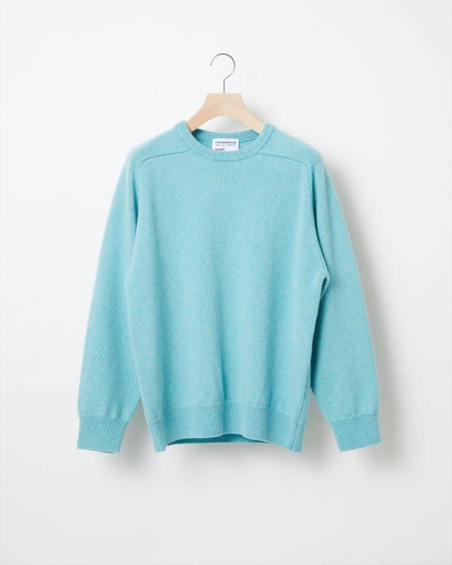 A4 : A SWEATER IS COLOR. - Sax moku