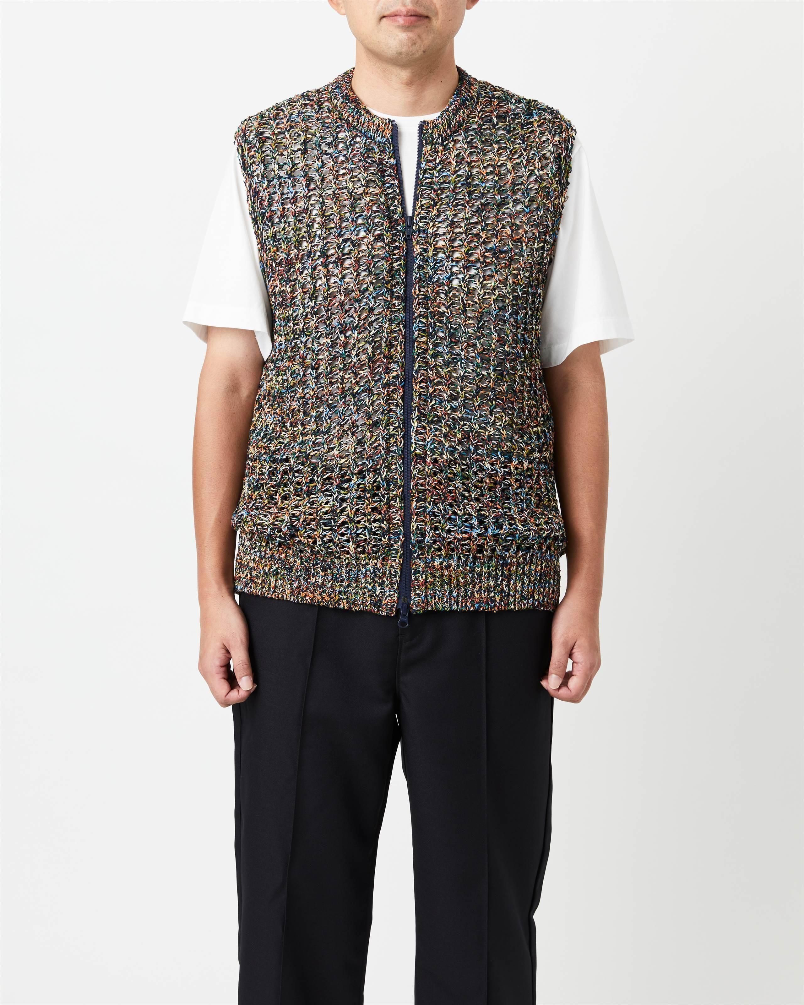 33、絣と墨染めコート KASURI – isseymiyake.com