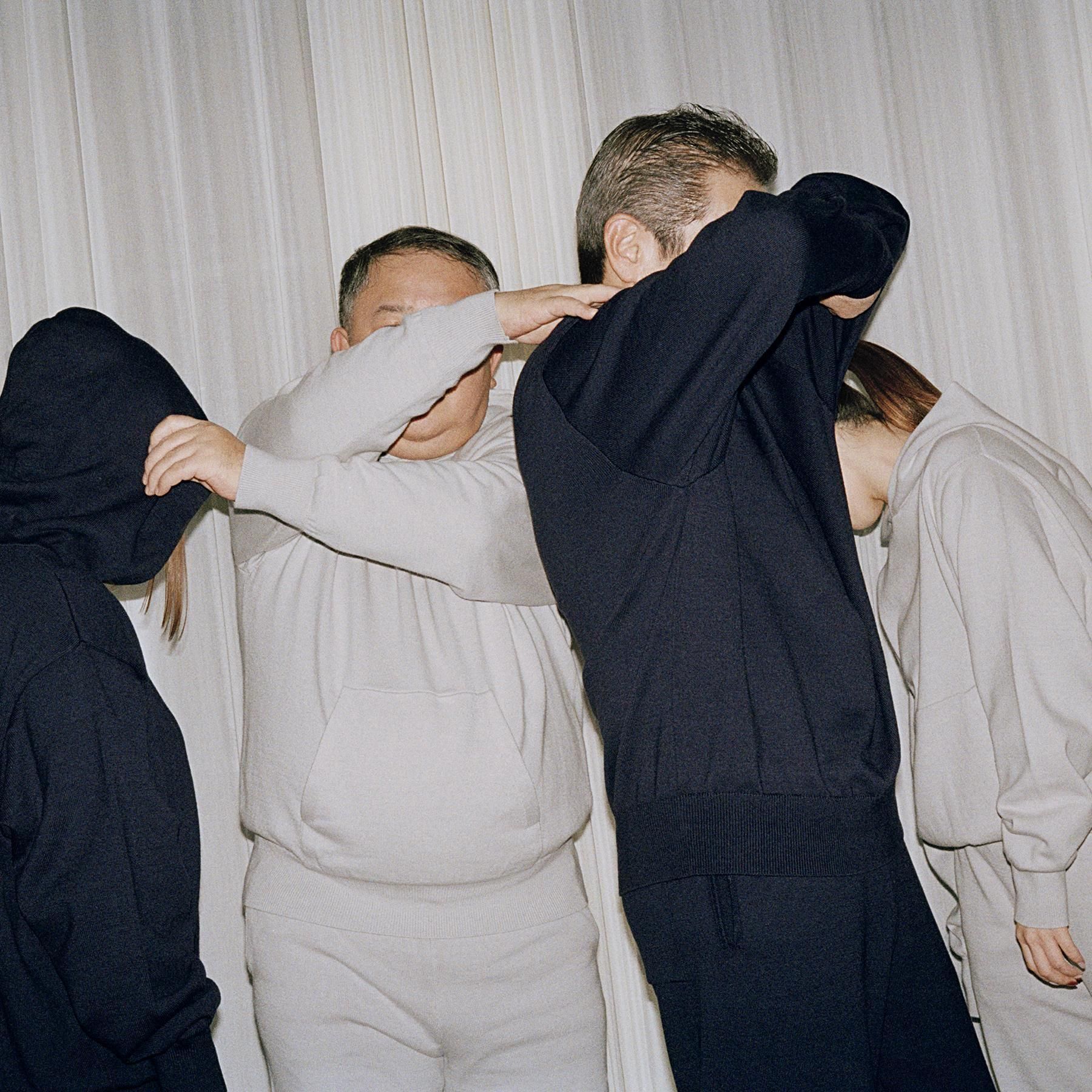 A3: A SWEATER IS FOR EVERYDAY. Pullover - BLACK - Yonetomi