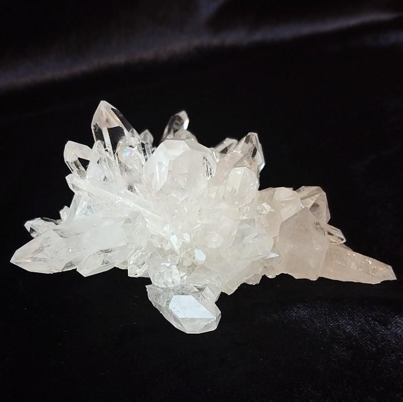ゼッカ産スターブラリークリスタルクラスター - 天然石パワーストーン