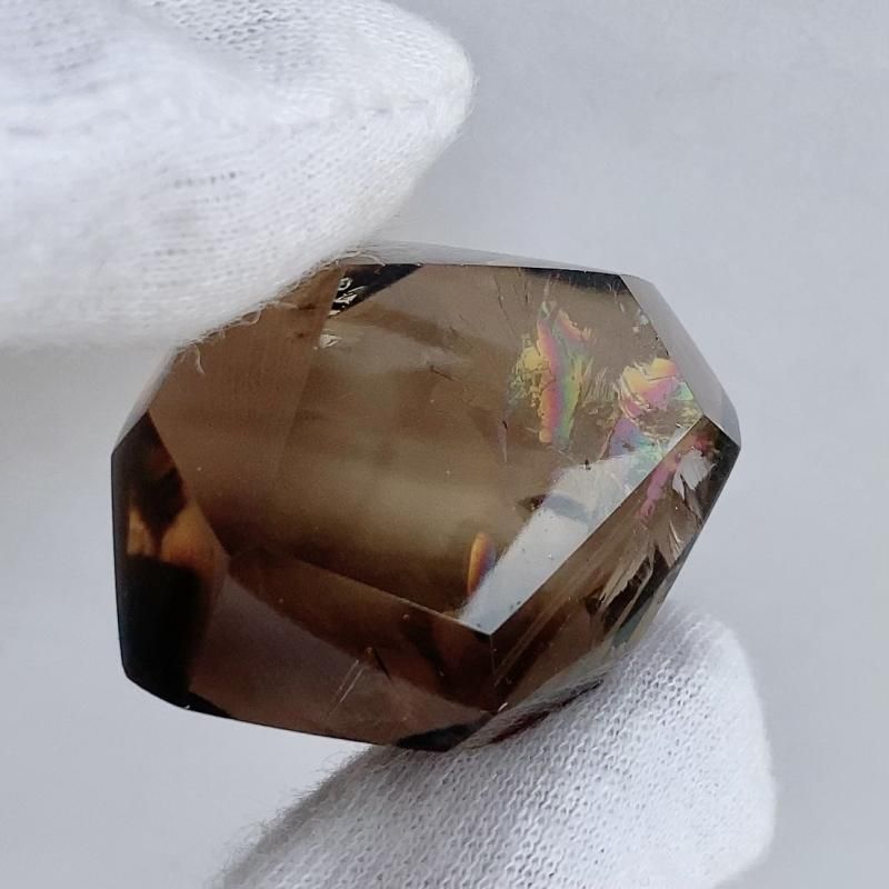 スタンド付き アイリス スモーキー クォーツ フリーフォーム 虹 Smoky