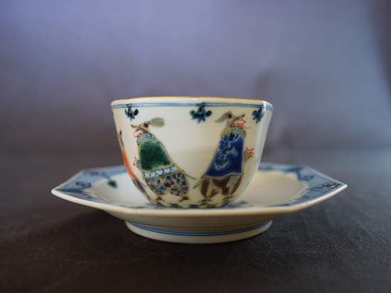 色絵異邦人 コーヒーC/S(八角) - 山本長左の器 色絵異邦人 コーヒーC/S(八角) - 山本長左の器