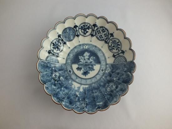 青華宝相華唐草文 菊鉢 - 山本長左の器