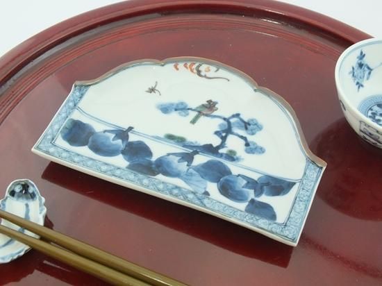 色絵鷹ニ茄子ノ図富士山型取皿 - 山本長左の器 色絵鷹ニ茄子ノ図富士山型取皿 - 山本長左の器