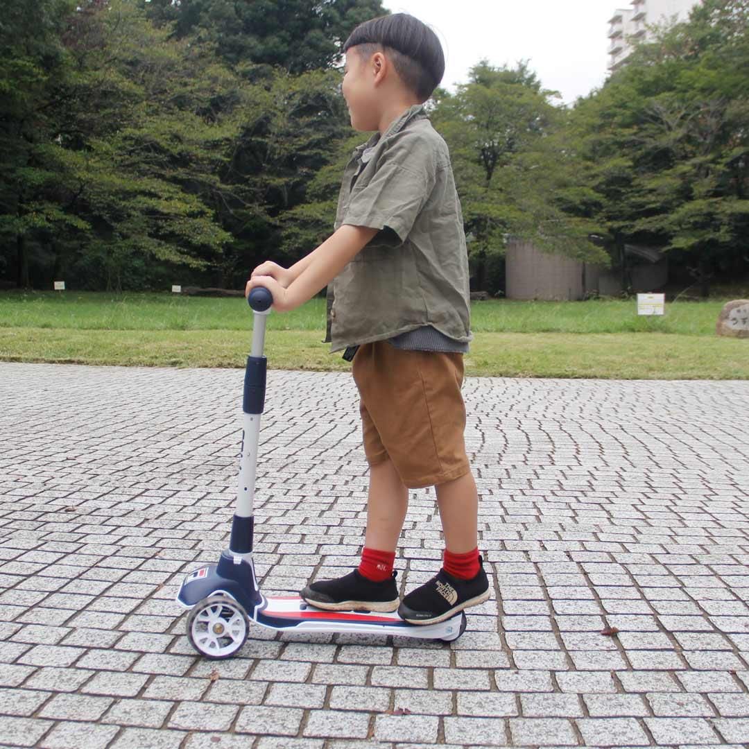 FILA キックボード
