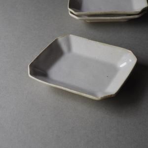 たくまポタリー 7寸 おかず皿 やわグレー 2枚セット たくまポタリー 7寸 おかず皿 やわグレー 2枚セット