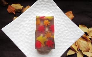 <img class='new_mark_img1' src='https://img.shop-pro.jp/img/new/icons21.gif' style='border:none;display:inline;margin:0px;padding:0px;width:auto;' />銀杏黄葉(いちょうもみじ)小