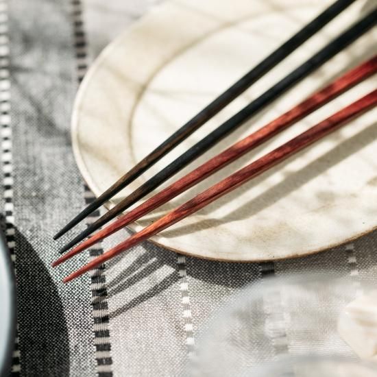 樺の木先細箸　23センチ　朱　30膳セット 食洗機対応 積層箸 樺の木先細 ＜名入れ可＞ - 大岸正商店 公式