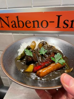 Nabeno-curry épisode 10　＜ブラックカレービーフ　ストロングNBS＞