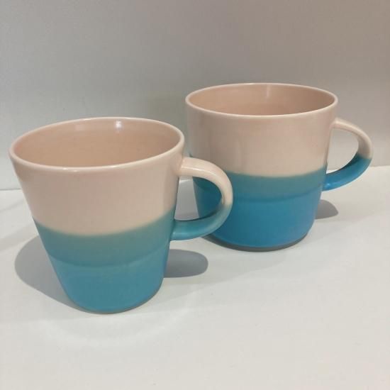 Mug cup M（2色掛け分け）【Pink/Turquoise】前野達郎 - 鎌倉八