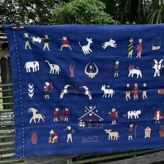 ナガ族　タペストリー（白、大） ナガ族 タペストリー（白、大）