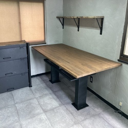 テーブル | オーダーメイドアイアン家具・DIY用鉄脚通販専門店 WAKA