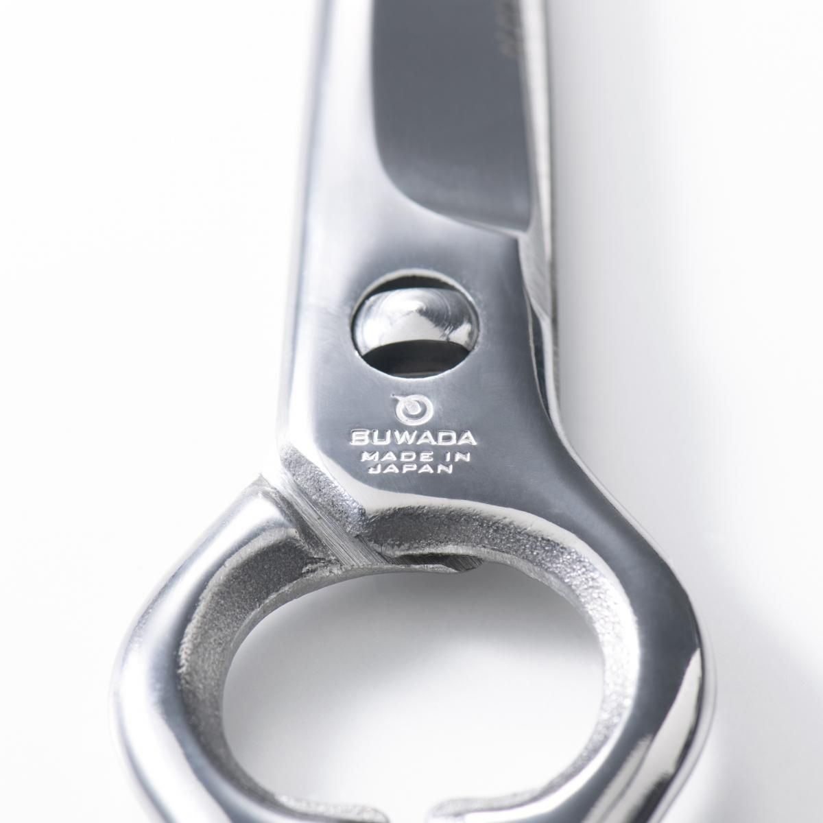 SUWADAつめ切りクラシック新品未使用シルバーS缶ケース付き、最終お値下げです 楽天市場】suwada スワダ 爪切り クラシックsの通販