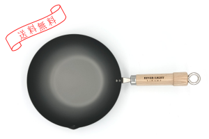 リバーライト 極 JAPAN  炒め鍋 ２８cm お手入れたわしプレゼント・送料無料 おすすめ鉄フライパン