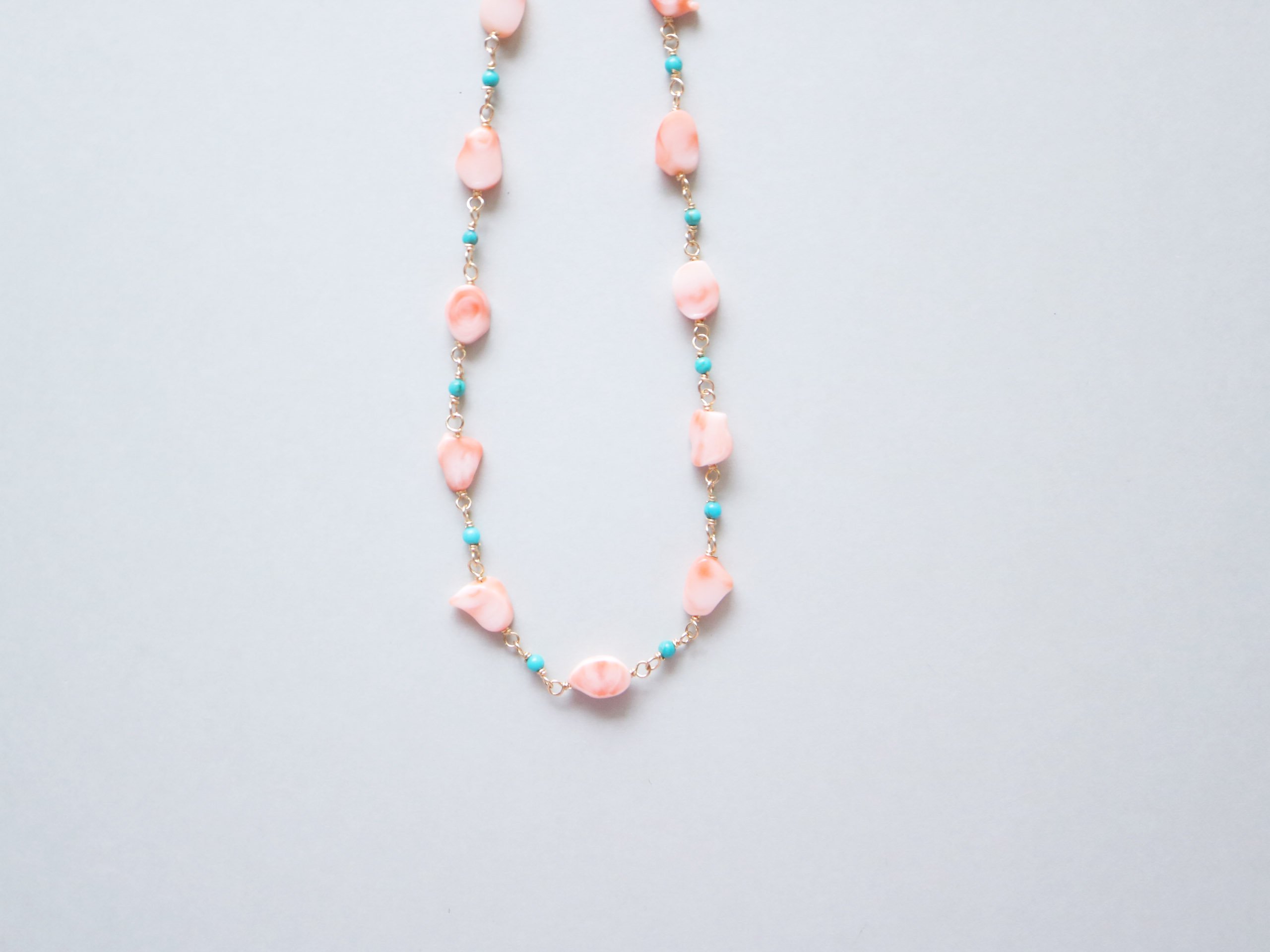 ピンク珊瑚とターコイズのネックレス - Snow blossoms Online Shop