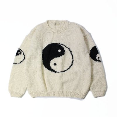 Macmahon Knitting Mills×it’s inconspicuous presence (Niche. ニッチ) / BIG YIN YAN CREW KNIT - WHITE