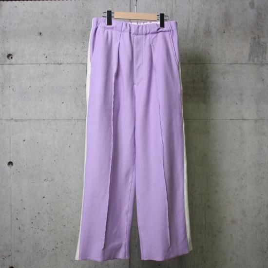 saby (サバイ)/ TUCK BAGGY PANTS (US Dry Twill) - LAVENDER saby (サバイ)/ TUCK BAGGY PANTS (US Dry Twill) - LAVENDER