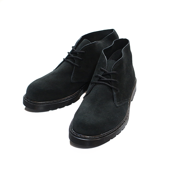 <img class='new_mark_img1' src='https://img.shop-pro.jp/img/new/icons13.gif' style='border:none;display:inline;margin:0px;padding:0px;width:auto;' />CANADIAN MILITARY / suede chukka boots - BLACK