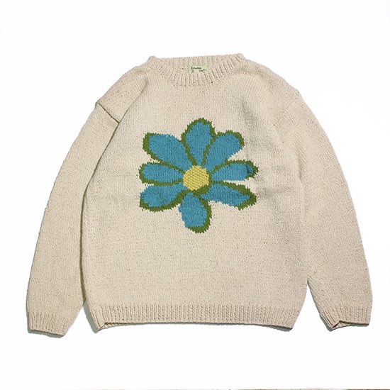 <img class='new_mark_img1' src='https://img.shop-pro.jp/img/new/icons13.gif' style='border:none;display:inline;margin:0px;padding:0px;width:auto;' />MacMahon knitting Mills /  CREW NECK LS KNITNATURAL FLOWER- BLUE