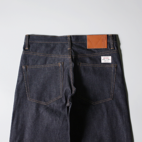DAIRIK Rigid ストレートデニム | INDIGO - KNOCK OUT 247 DAIRIK Rigid ストレートデニム | INDIGO - KNOCK OUT 247