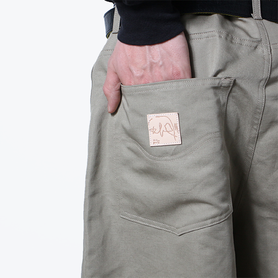 Willow Pants (ウィローパンツ) の正規通販サイトKNOCKOUT247。