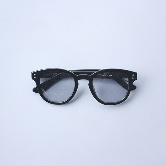 <img class='new_mark_img1' src='https://img.shop-pro.jp/img/new/icons13.gif' style='border:none;display:inline;margin:0px;padding:0px;width:auto;' />NOC EYEGEAR /  BOSTON - BLACK