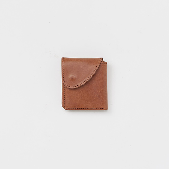<img class='new_mark_img1' src='https://img.shop-pro.jp/img/new/icons13.gif' style='border:none;display:inline;margin:0px;padding:0px;width:auto;' />Hender Scheme () / wallet - brown