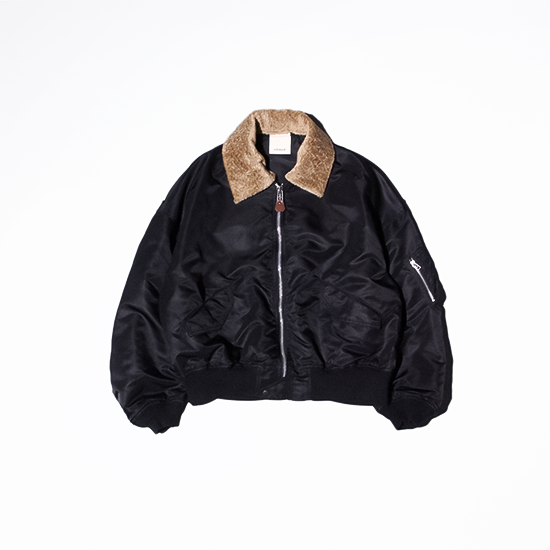 <img class='new_mark_img1' src='https://img.shop-pro.jp/img/new/icons13.gif' style='border:none;display:inline;margin:0px;padding:0px;width:auto;' />refomed (リフォメッド) / CASTRO JAMPER - BLACK