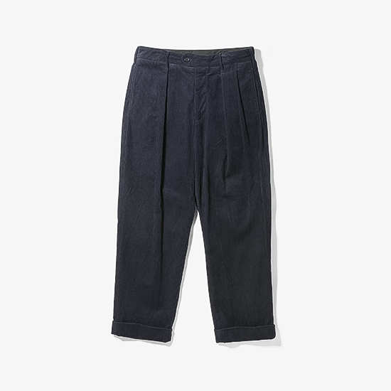 <img class='new_mark_img1' src='https://img.shop-pro.jp/img/new/icons13.gif' style='border:none;display:inline;margin:0px;padding:0px;width:auto;' />Engineered Garments(エンジニアードガーメンツ)/ CARLYLE PANT (8W CORDUROY) - NAVY