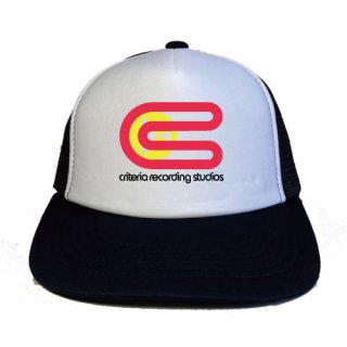 Criterial Studio logo Event Mesh Cap (2 colors)<img class='new_mark_img2' src='https://img.shop-pro.jp/img/new/icons5.gif' style='border:none;display:inline;margin:0px;padding:0px;width:auto;' />